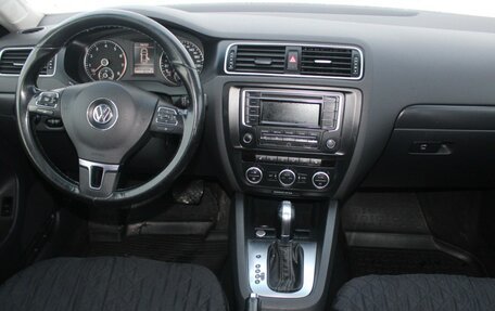 Volkswagen Jetta VI, 2014 год, 870 000 рублей, 8 фотография