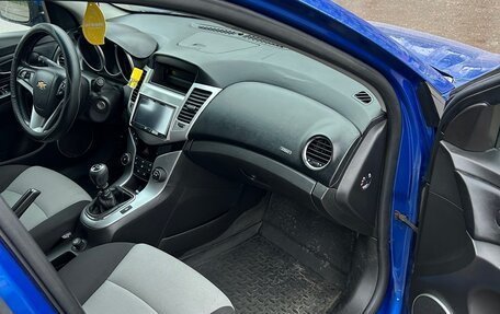 Chevrolet Cruze II, 2011 год, 380 000 рублей, 6 фотография