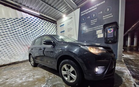 Toyota RAV4, 2015 год, 2 200 000 рублей, 10 фотография