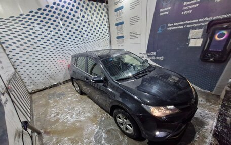 Toyota RAV4, 2015 год, 2 200 000 рублей, 13 фотография