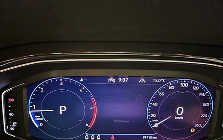 Volkswagen T-Roc I, 2021 год, 2 160 000 рублей, 13 фотография