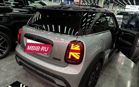 MINI Hatch, 2023 год, 3 340 000 рублей, 19 фотография