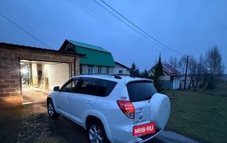 Toyota RAV4, 2009 год, 1 550 000 рублей, 5 фотография