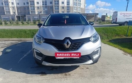 Renault Kaptur I рестайлинг, 2016 год, 1 170 000 рублей, 2 фотография