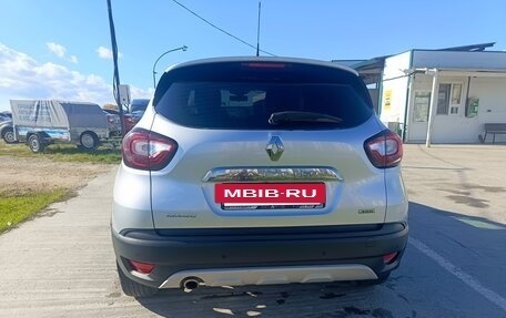 Renault Kaptur I рестайлинг, 2016 год, 1 170 000 рублей, 5 фотография