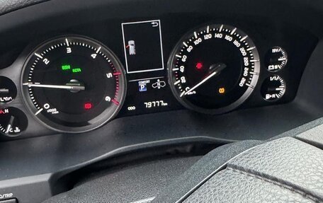 Toyota Land Cruiser 200, 2020 год, 9 200 000 рублей, 7 фотография