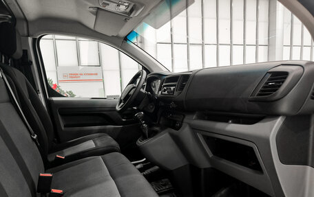 Peugeot Expert, 2020 год, 1 950 000 рублей, 13 фотография