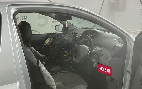 Toyota Vitz, 2000 год, 295 000 рублей, 6 фотография