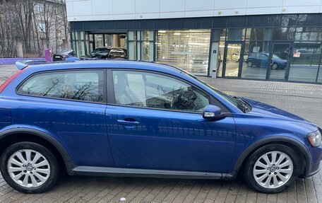 Volvo C30 I рестайлинг, 2007 год, 800 000 рублей, 3 фотография