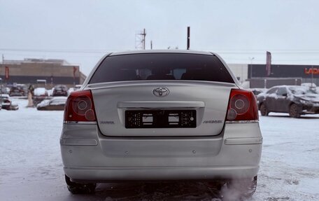 Toyota Avensis III рестайлинг, 2006 год, 750 000 рублей, 5 фотография