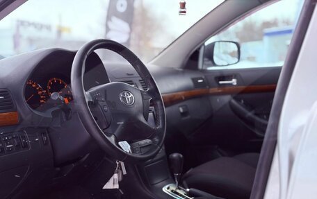 Toyota Avensis III рестайлинг, 2006 год, 750 000 рублей, 9 фотография