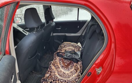 Toyota Yaris III рестайлинг, 2008 год, 420 000 рублей, 5 фотография