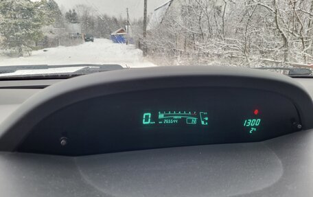 Toyota Yaris III рестайлинг, 2008 год, 420 000 рублей, 7 фотография