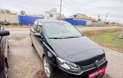 Volkswagen Polo VI (EU Market), 2013 год, 750 000 рублей, 1 фотография