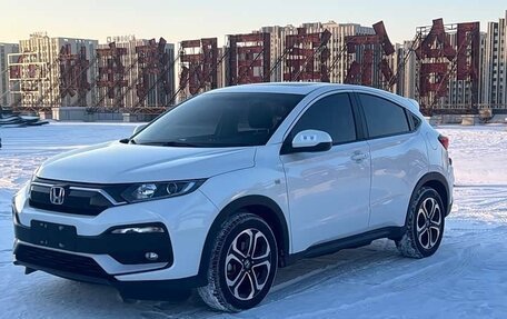 Honda Vezel, 2022 год, 1 540 000 рублей, 1 фотография