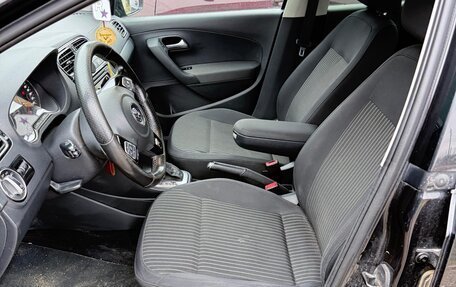 Volkswagen Polo VI (EU Market), 2013 год, 750 000 рублей, 5 фотография