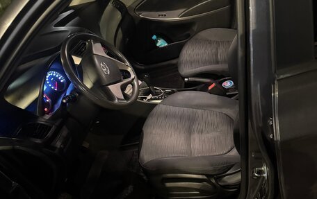 Hyundai Solaris II рестайлинг, 2014 год, 646 000 рублей, 3 фотография