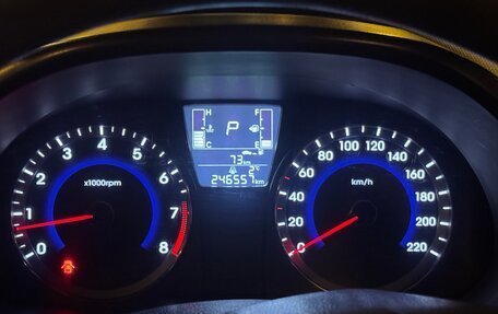 Hyundai Solaris II рестайлинг, 2014 год, 646 000 рублей, 2 фотография