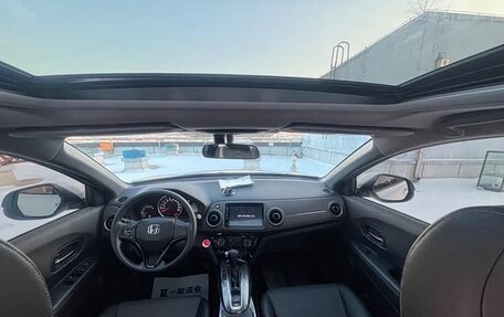 Honda Vezel, 2022 год, 1 540 000 рублей, 12 фотография