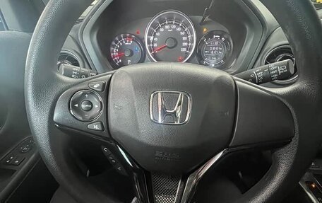 Honda Vezel, 2022 год, 1 540 000 рублей, 13 фотография