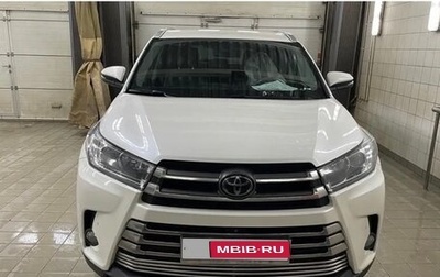 Toyota Highlander III, 2017 год, 3 050 000 рублей, 1 фотография