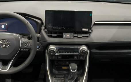 Toyota RAV4, 2025 год, 4 350 000 рублей, 18 фотография