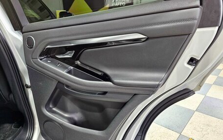 Land Rover Range Rover Evoque II, 2019 год, 3 699 000 рублей, 20 фотография