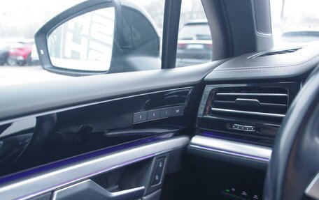 Volkswagen Touareg III, 2019 год, 4 450 000 рублей, 24 фотография