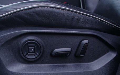 Volkswagen Touareg III, 2019 год, 4 450 000 рублей, 27 фотография