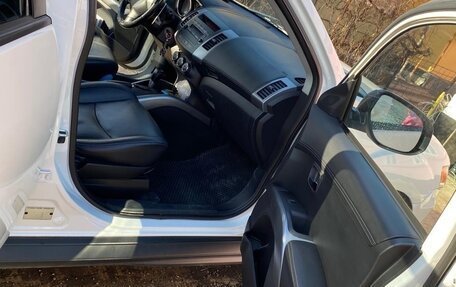 Mitsubishi Outlander III рестайлинг 3, 2010 год, 1 149 000 рублей, 8 фотография