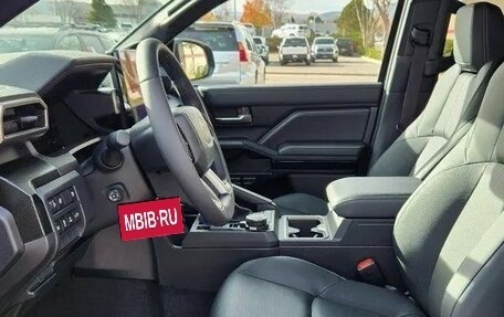 Toyota 4Runner, 2025 год, 9 725 000 рублей, 6 фотография