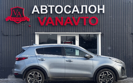 KIA Sportage IV рестайлинг, 2018 год, 2 580 000 рублей, 2 фотография