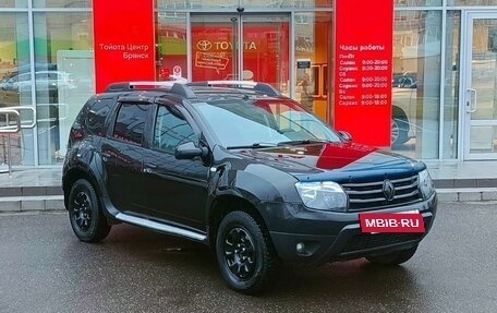 Renault Duster I рестайлинг, 2012 год, 859 000 рублей, 3 фотография