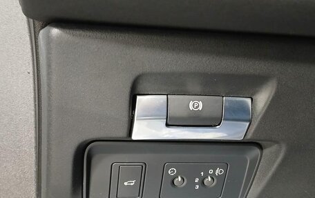 Land Rover Discovery Sport I рестайлинг, 2020 год, 2 590 000 рублей, 10 фотография