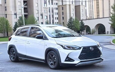 Toyota Yaris XP150 рестайлинг, 2021 год, 1 580 000 рублей, 3 фотография