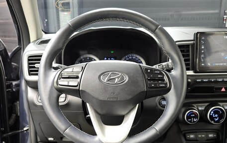 Hyundai Venue I, 2022 год, 1 695 000 рублей, 13 фотография