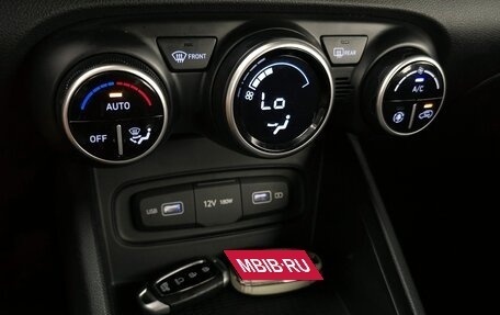 Hyundai Venue I, 2022 год, 1 695 000 рублей, 16 фотография