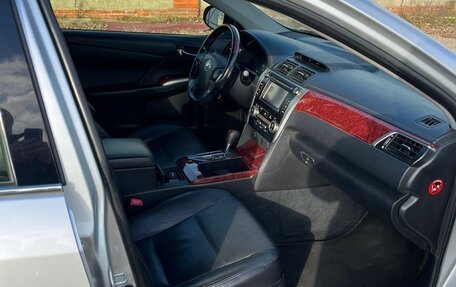 Toyota Camry, 2012 год, 1 500 000 рублей, 4 фотография