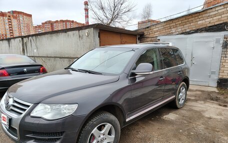 Volkswagen Touareg III, 2007 год, 1 380 000 рублей, 6 фотография