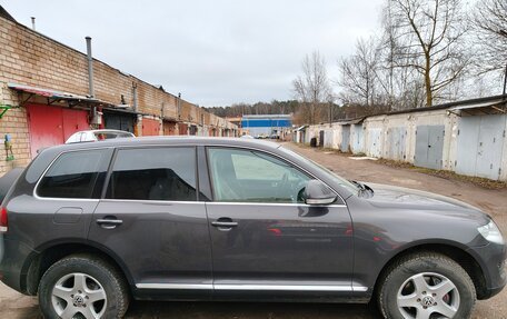Volkswagen Touareg III, 2007 год, 1 380 000 рублей, 2 фотография