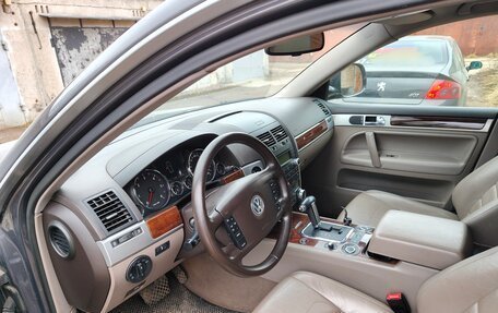 Volkswagen Touareg III, 2007 год, 1 380 000 рублей, 8 фотография