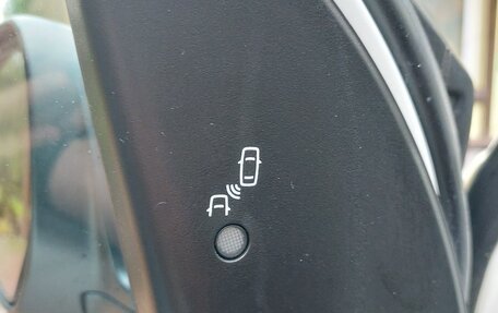 Renault Koleos I рестайлинг 2, 2013 год, 1 400 000 рублей, 15 фотография