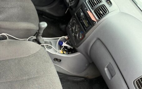 Hyundai Accent II, 2005 год, 350 000 рублей, 5 фотография