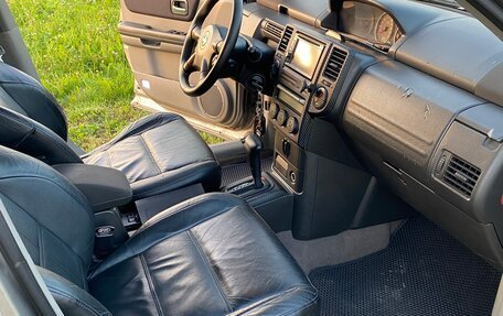 Nissan X-Trail, 2005 год, 500 000 рублей, 16 фотография