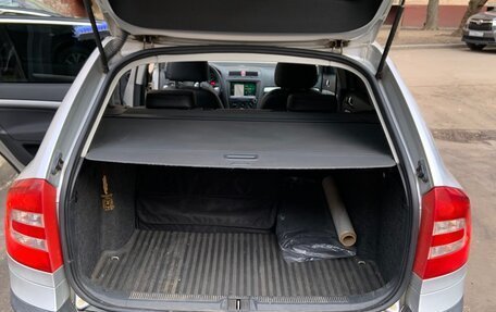 Skoda Octavia, 2005 год, 600 000 рублей, 9 фотография