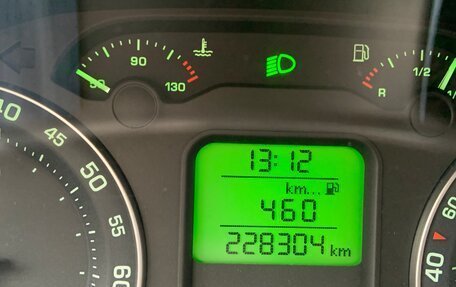 Skoda Octavia, 2005 год, 600 000 рублей, 8 фотография