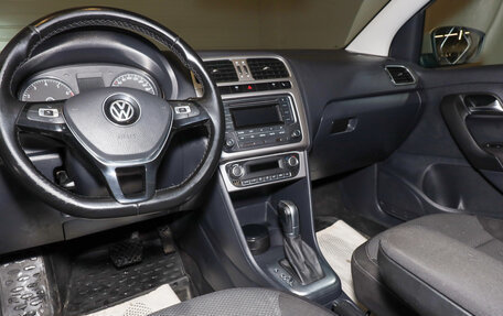 Volkswagen Polo VI (EU Market), 2016 год, 1 199 000 рублей, 16 фотография