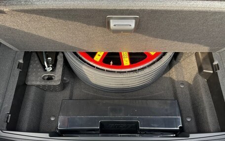 Porsche Macan I рестайлинг, 2025 год, 11 770 000 рублей, 25 фотография