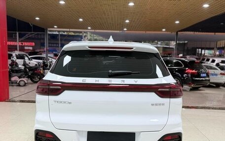 Chery Tiggo 8 I, 2023 год, 1 365 000 рублей, 4 фотография