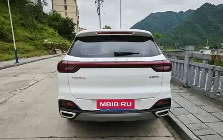 Chery Tiggo 8 I, 2023 год, 1 300 000 рублей, 4 фотография